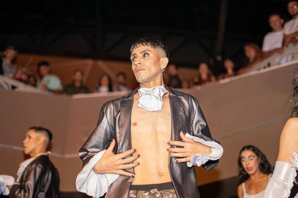 Charming connections: discover perfect friendship charms